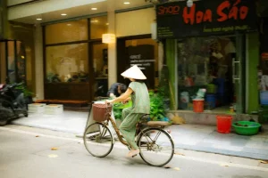 Best Shopping in Saigon: Your Guide to Markets, Malls &amp; Must-Buy Souvenirs