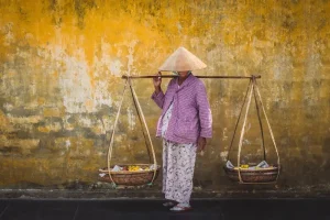 Vietnam Travel Etiquette: Your Essential Guide to Local Customs
