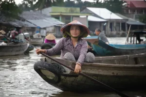Cultural Faux Pas to Avoid in Vietnam: A Traveler’s Handbook