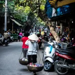 Wise Card vs. Cash: The Ultimate Vietnam Payment Showdown