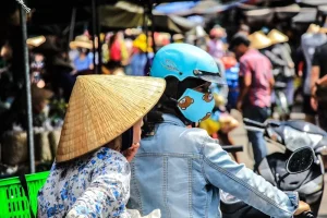 Bargaining in Vietnam: How to Haggle Respectfully and Get a Fair Price