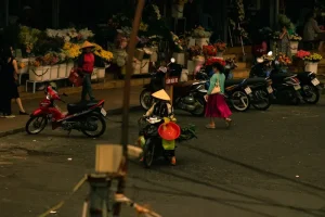 Respecting Elders in Vietnam: Key Cultural Insights for Travelers