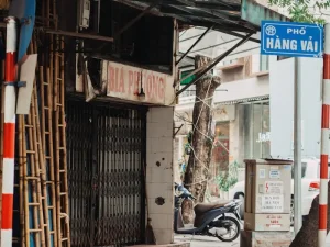 Building a Community: Connecting with Other Digital Nomads in Vietnam