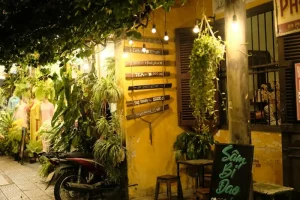 Sapa Street Food Guide: Must-Try Bites &amp; Best Stalls