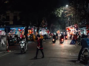 Understanding Local Culture &amp; Etiquette for Remote Workers in Vietnam