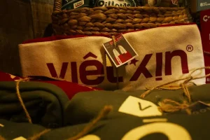 Dos and Don’ts in Vietnam: Essential Cultural Etiquette for Visitors