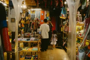 Hoi An Tailors: How to Get Custom Clothes Made (and Not Get Scammed)