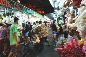 The Best Souvenirs to Buy in Ha Long Bay, Vietnam