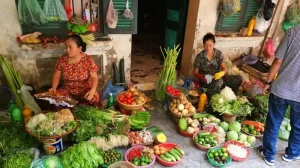 What to Buy in Hanoi: The Top 15 Souvenirs &amp; Gifts to Bring Home